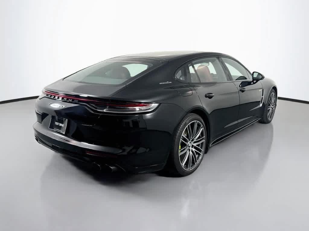 Certified 2023 Porsche Panamera 4S Executive AWD/4WD image 9