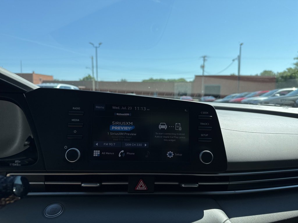 Used 2023 Hyundai Elantra SEL image 18