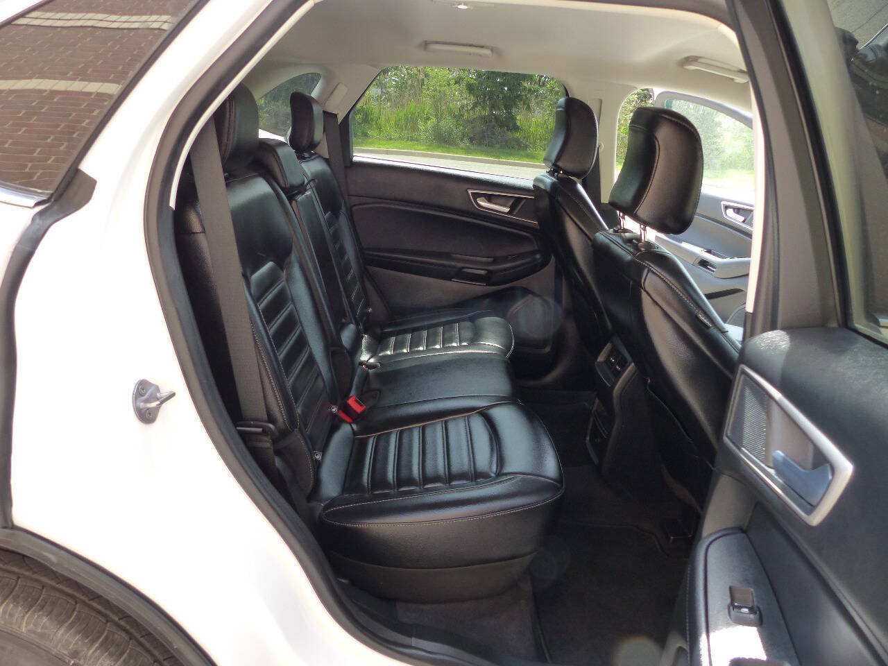 Used 2023 Ford Edge SEL AWD/4WD image 41