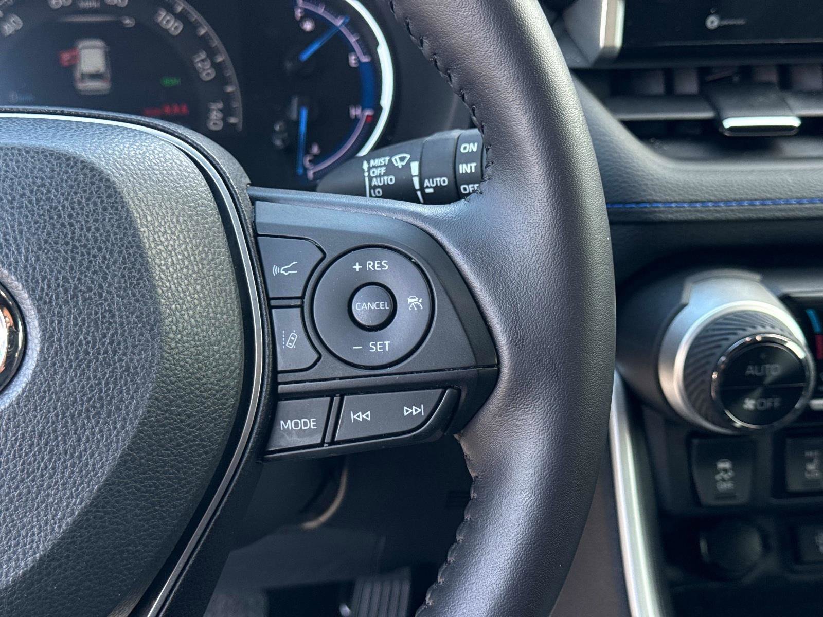 Used 2022 Toyota RAV4 XSE w/ XSE Grade Weather Package image 30