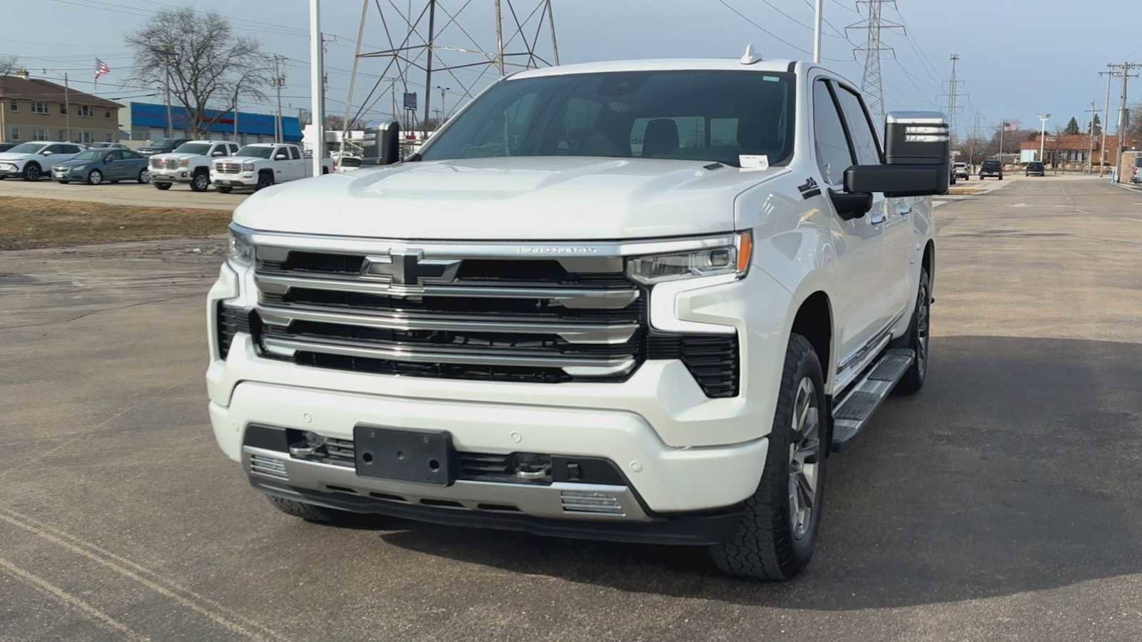 Used 2023 Chevrolet Silverado 1500 High Country w/ Technology Package image 7