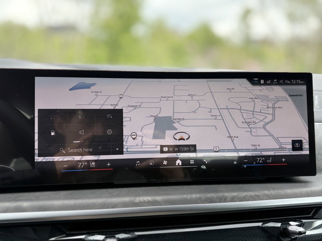 Used 2026 BMW X7 xDrive40i w/ M Sport Package image 9