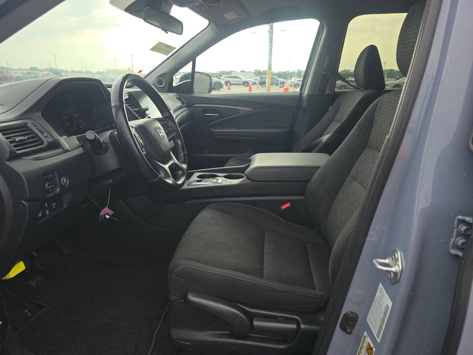 Used 2024 Honda Ridgeline Sport image 11