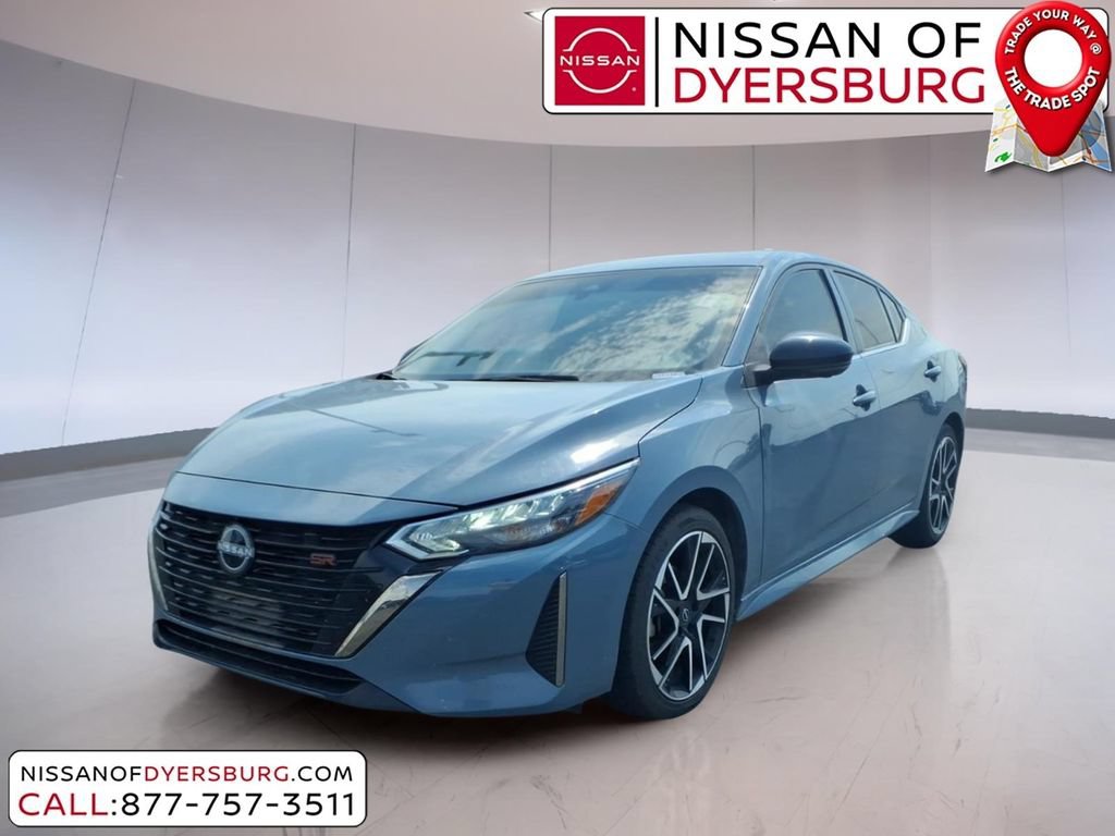 Used 2024 Nissan Sentra SR w/ SR Premium Package FWD image 7
