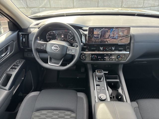 New 2026 Nissan Pathfinder SV AWD/4WD image 10