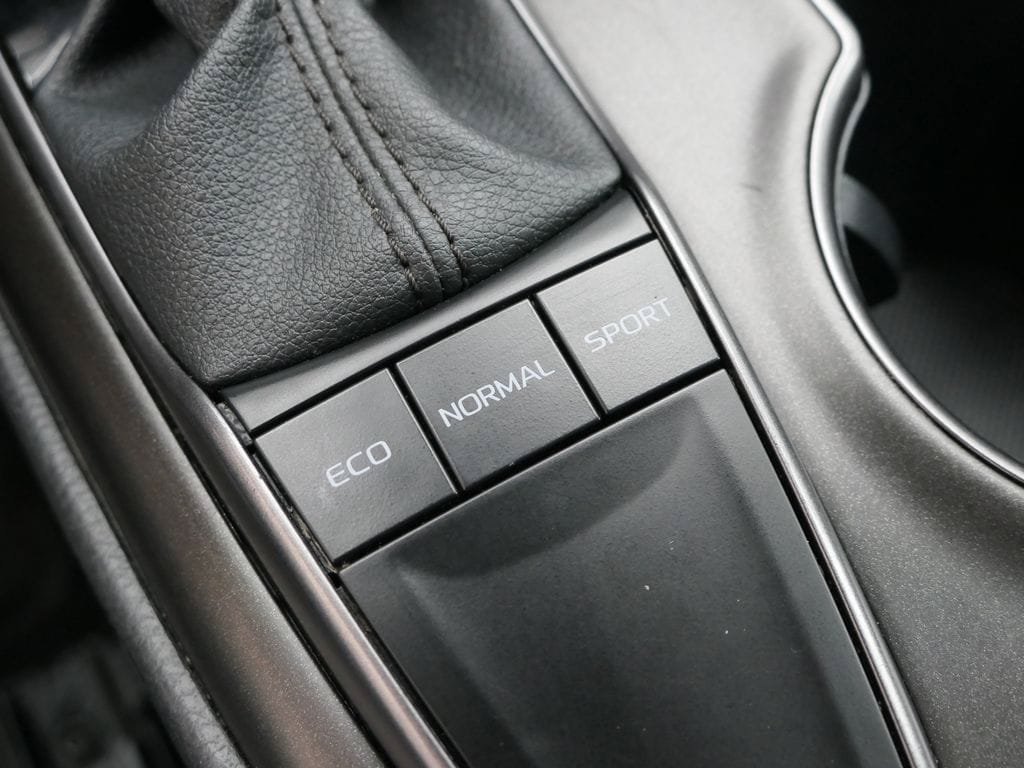 Used 2024 Toyota Camry SE FWD image 22