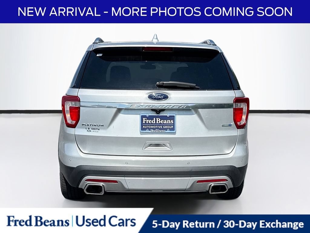 Used 2017 Ford Explorer Platinum AWD/4WD image 7