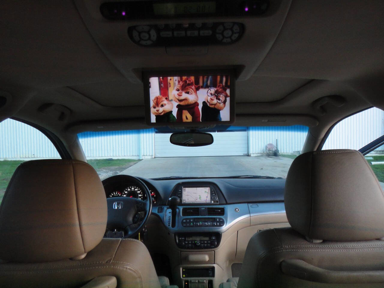Used 2010 Honda Odyssey Touring image 18