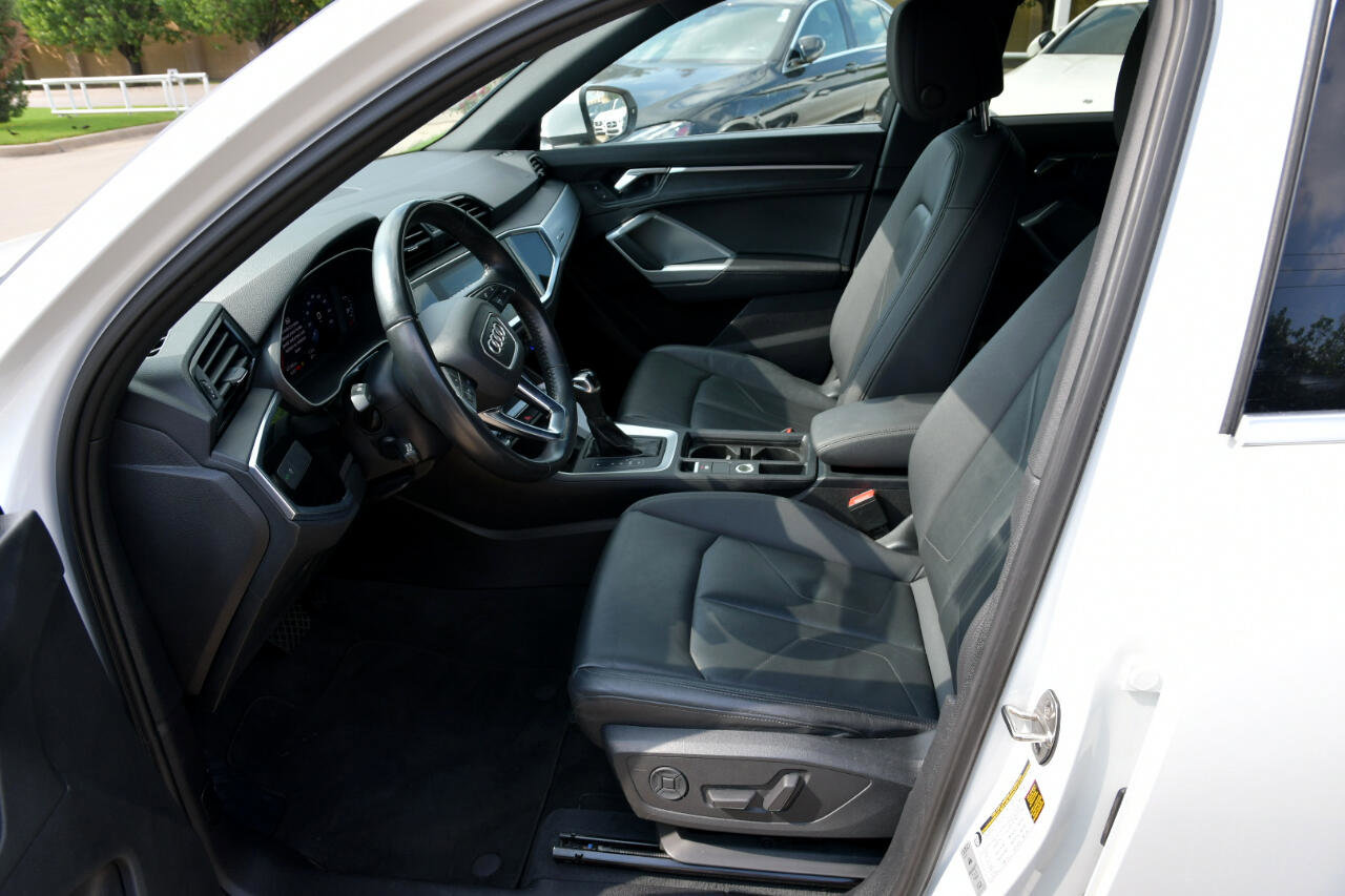 Used 2020 Audi Q3 2.0T Premium image 24