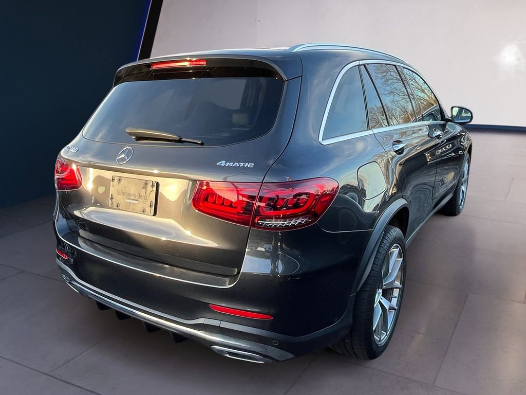 Certified 2022 Mercedes-Benz GLC 300 4MATIC w/ AMG Line image 5
