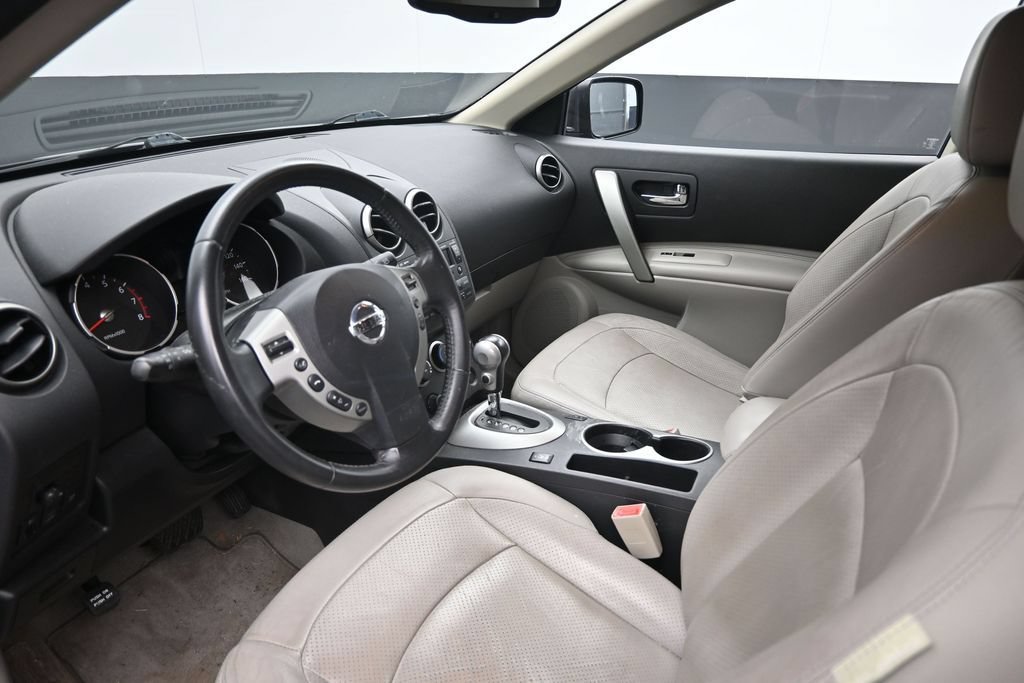 Used 2010 Nissan Rogue SL w/ Premium Pkg AWD/4WD image 13