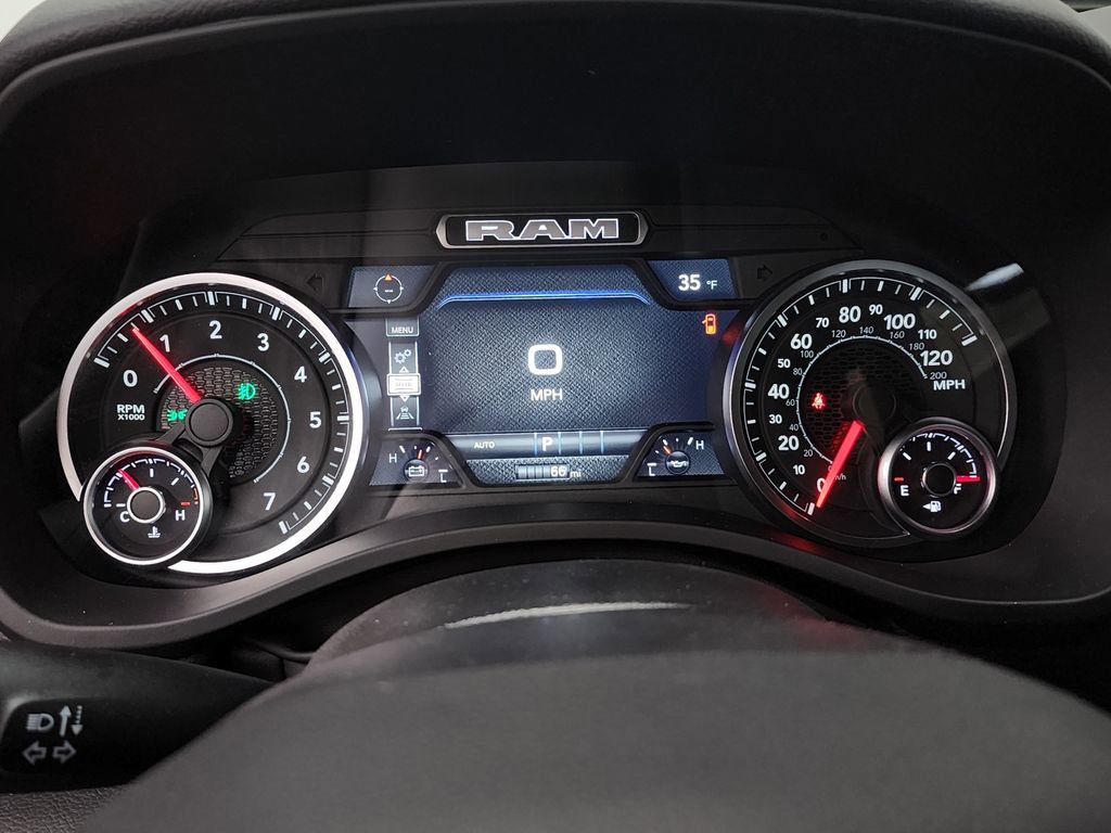New 2026 RAM 1500 4x4 Crew Cab image 11