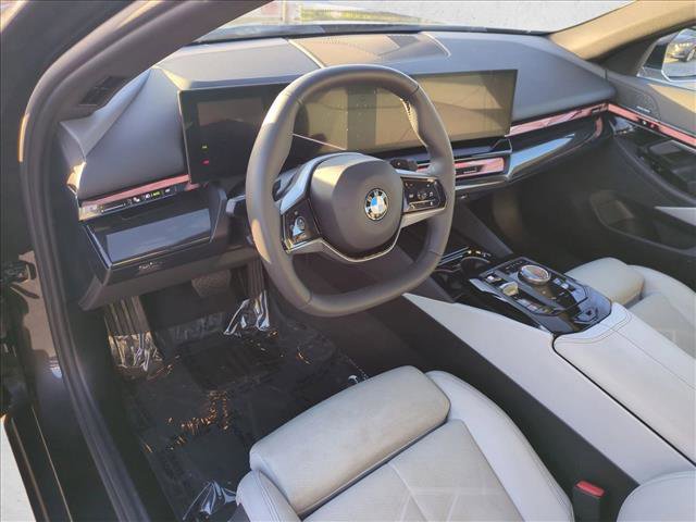 Certified 2026 BMW 540i xDrive image 10