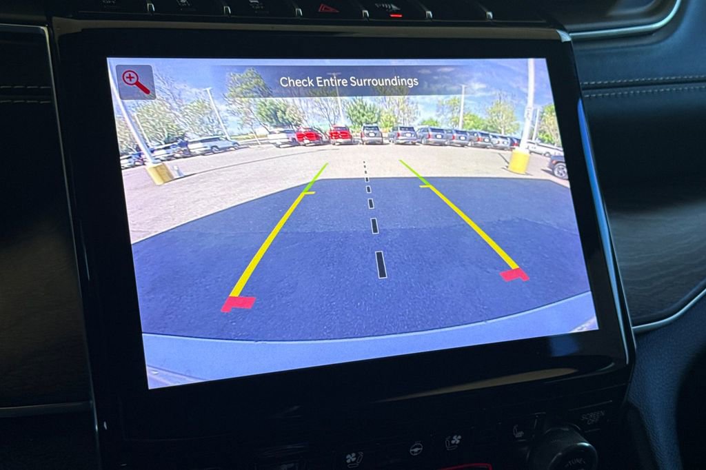 Used 2022 Jeep Grand Cherokee L Overland image 18