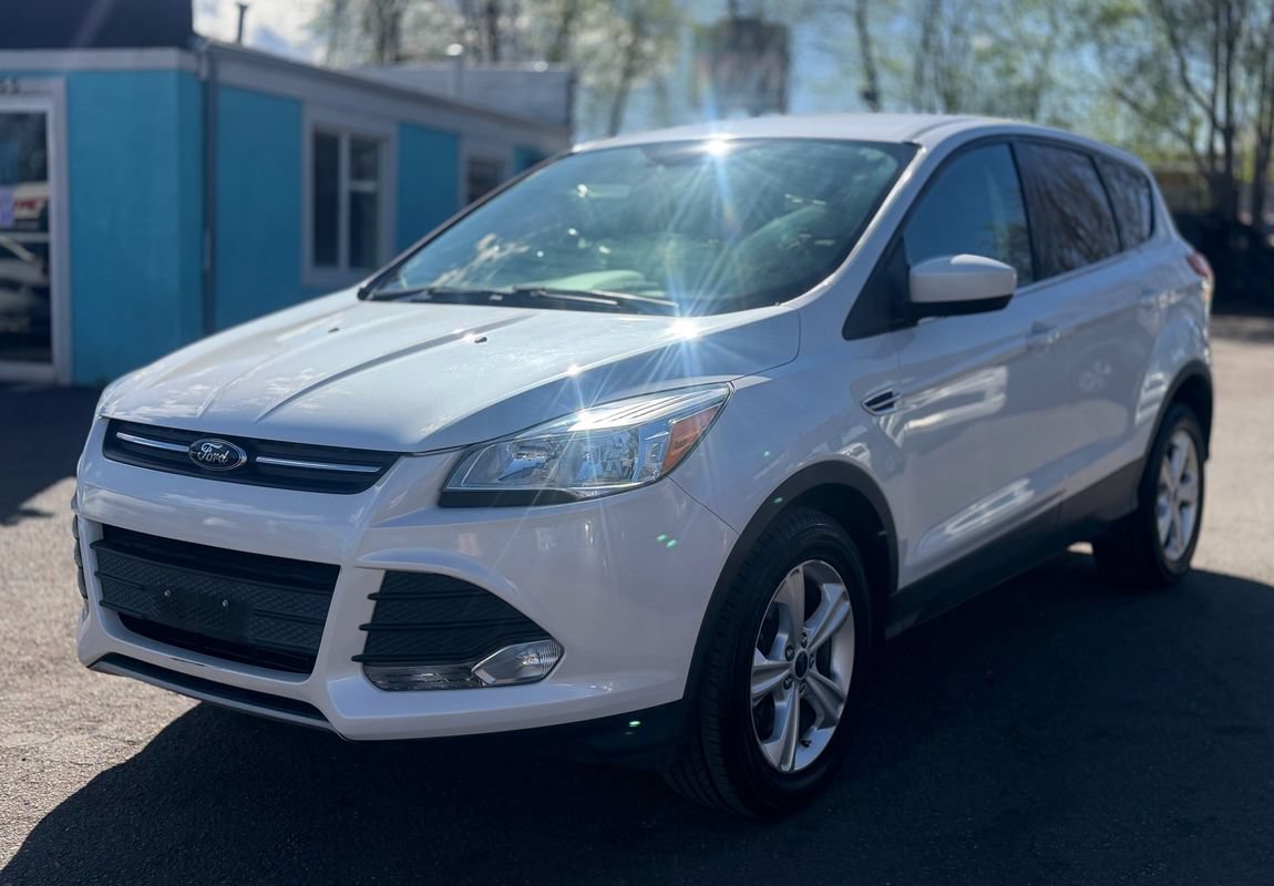 Used 2016 Ford Escape SE AWD/4WD image 4