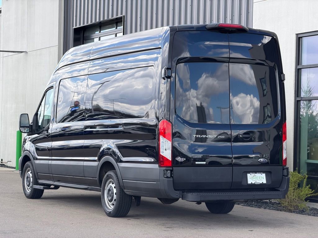 Used 2023 Ford Transit 250 148 High Roof Extended w/ Load Area Protection Package RWD image 3