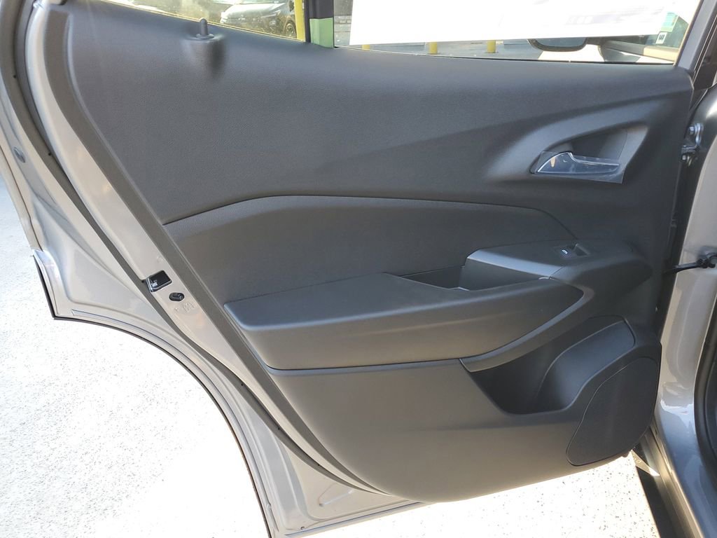 New 2026 Chevrolet Trax LT image 9