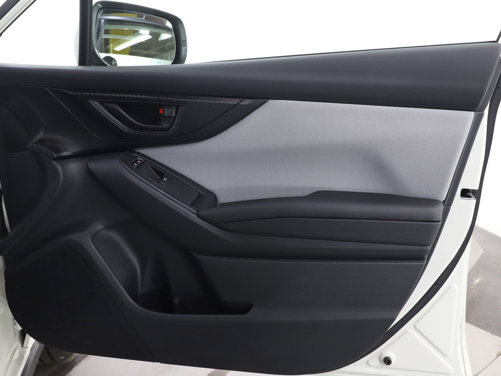 Used 2019 Subaru Crosstrek 2.0i Premium image 11