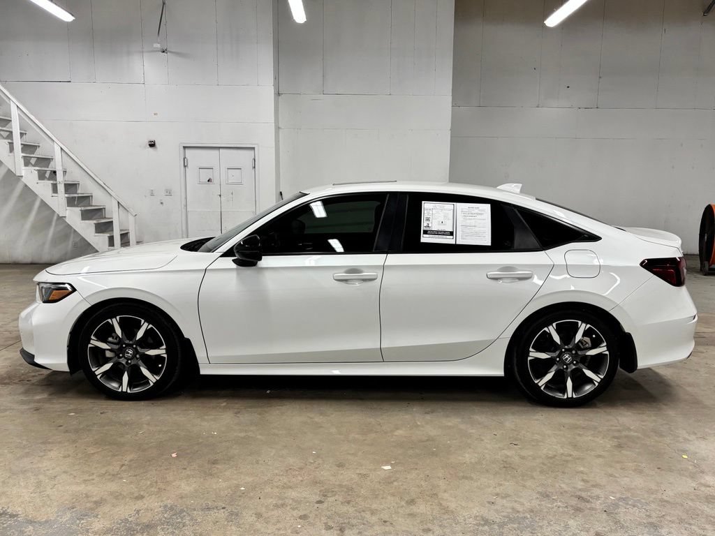 Used 2025 Honda Civic Sport image 4