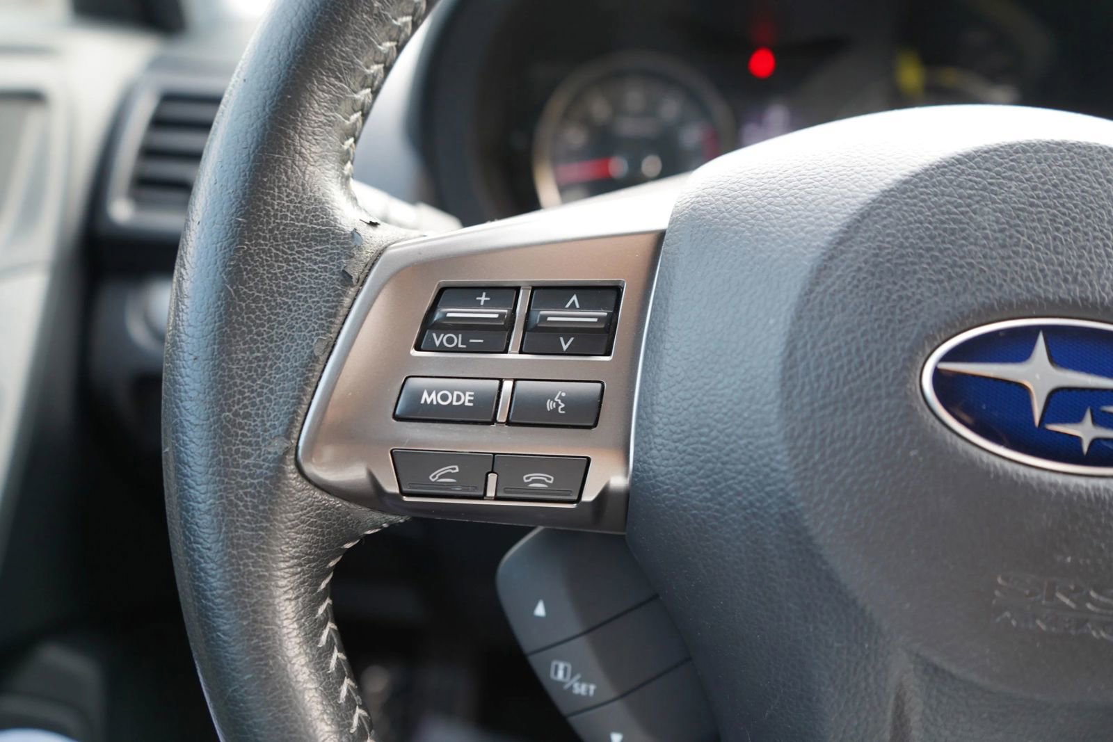 Used 2014 Subaru Forester 2.5i Limited image 14