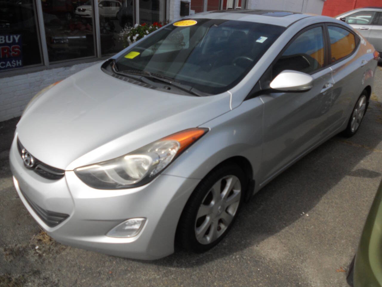 Used 2012 Hyundai Elantra Limited image 1