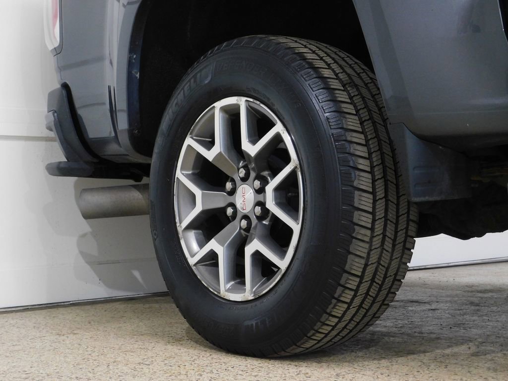 Used 2016 GMC Canyon SLE w/ All Terrain Package image 8