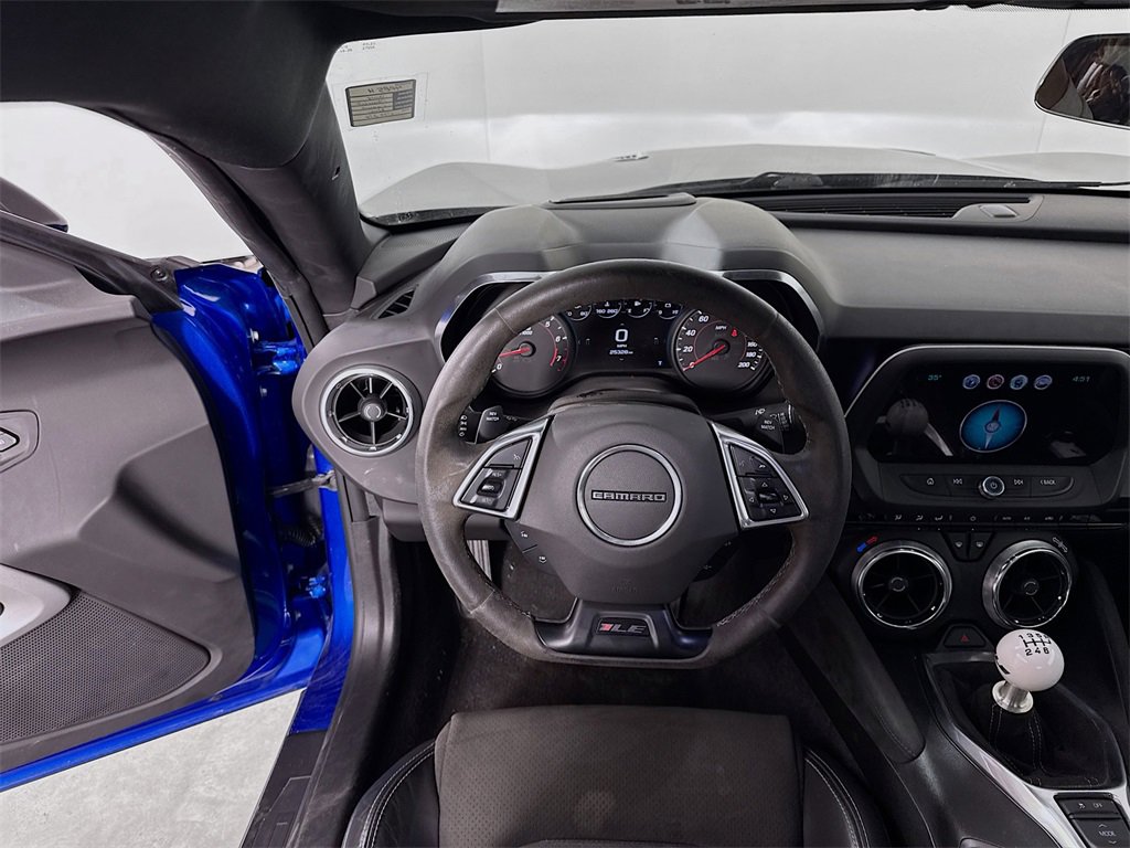 Used 2018 Chevrolet Camaro SS image 22