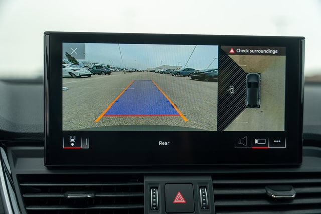 Used 2024 Audi SQ5 Premium Plus image 32