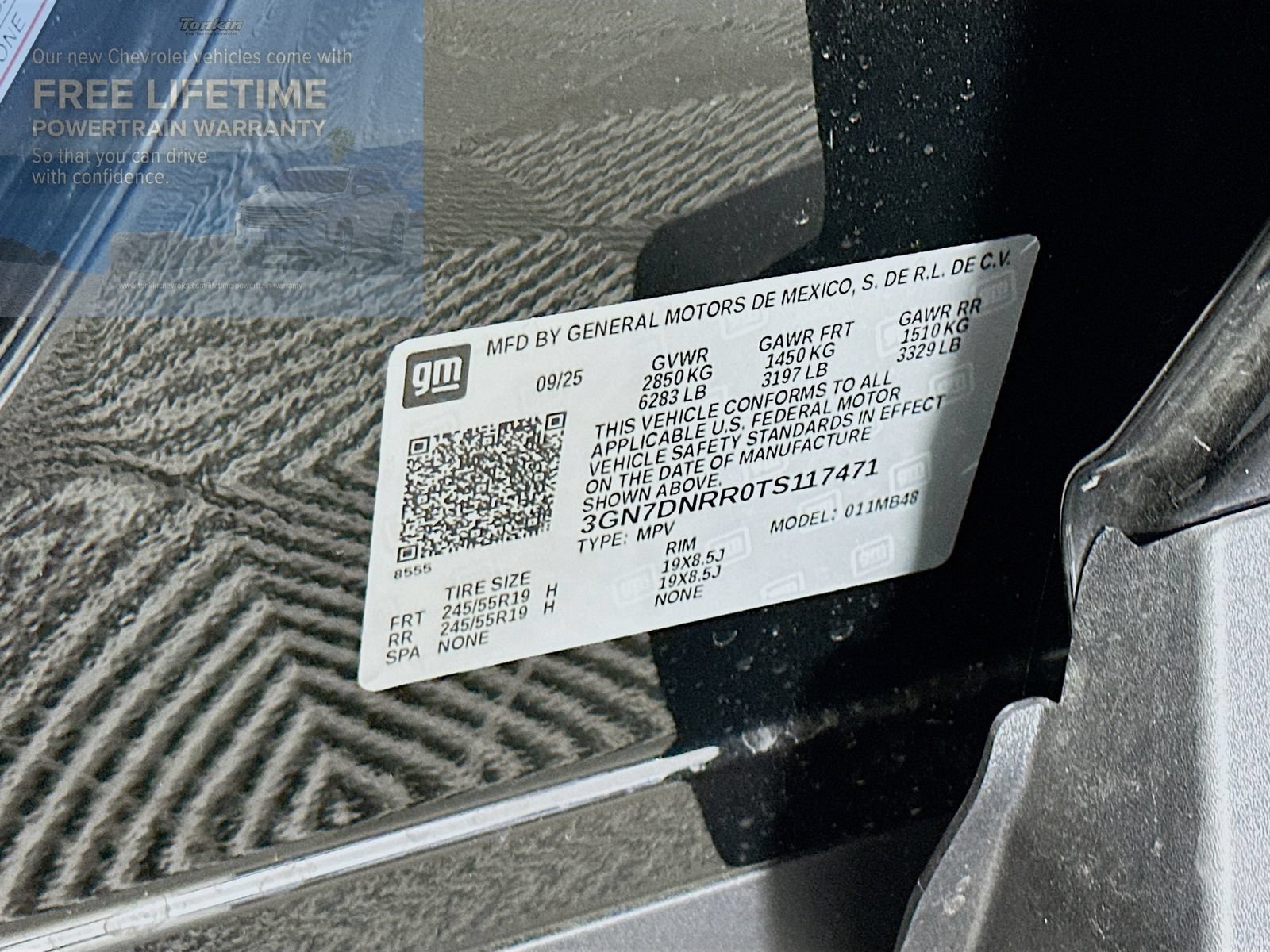New 2026 Chevrolet Equinox EV LT AWD/4WD image 33