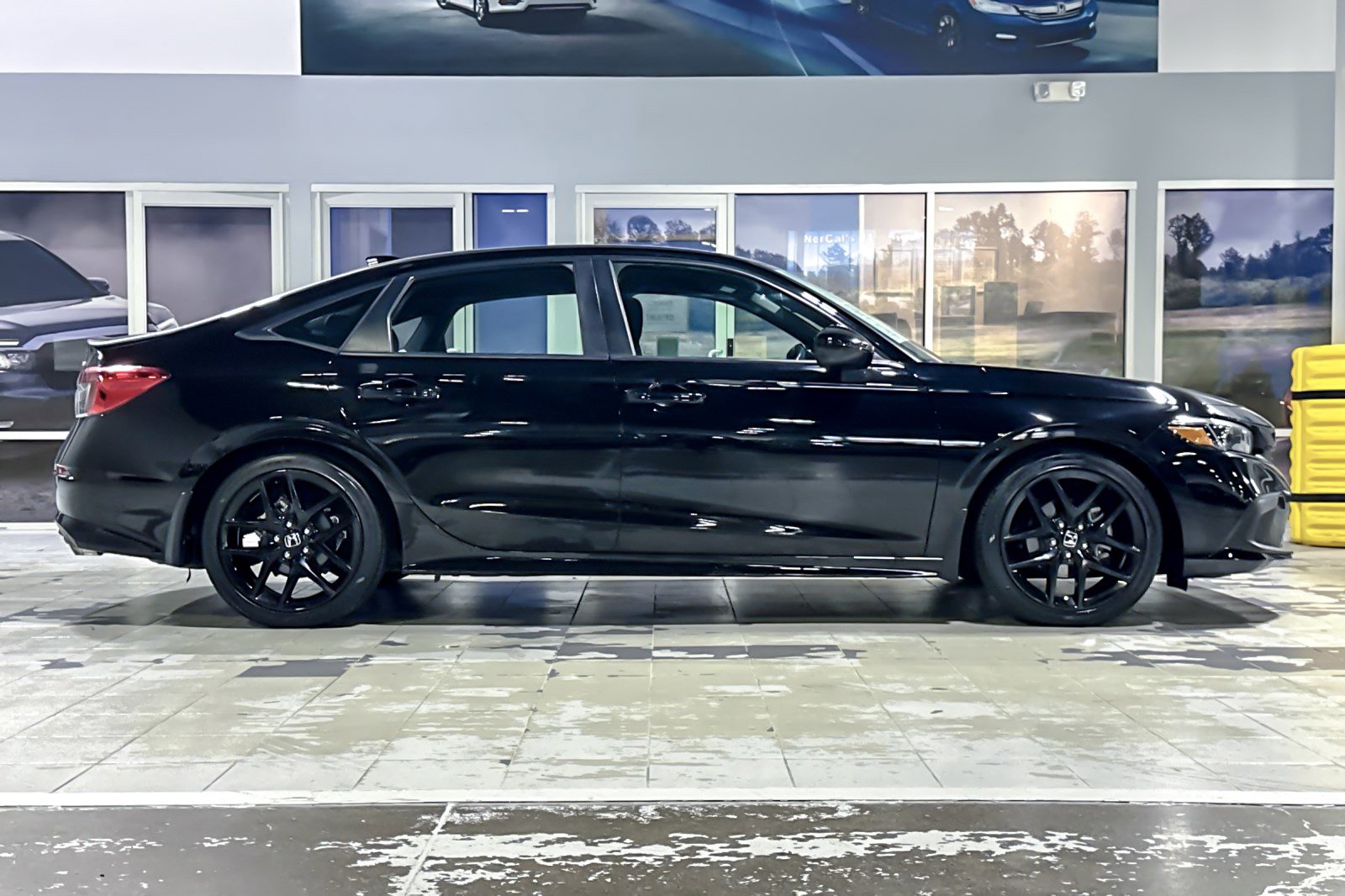 Used 2024 Honda Civic Sport image 7