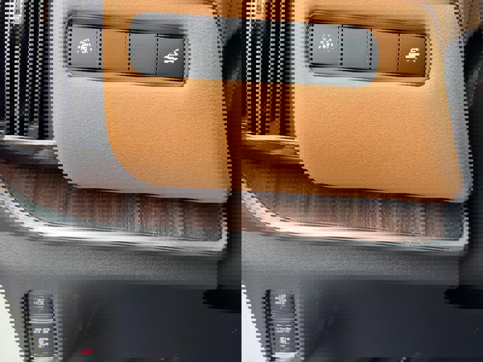 New 2026 Nissan Armada SL image 28