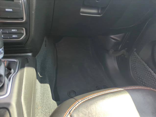 Used 2023 Jeep Gladiator Mojave w/ LED Lighting Group AWD/4WD image 19