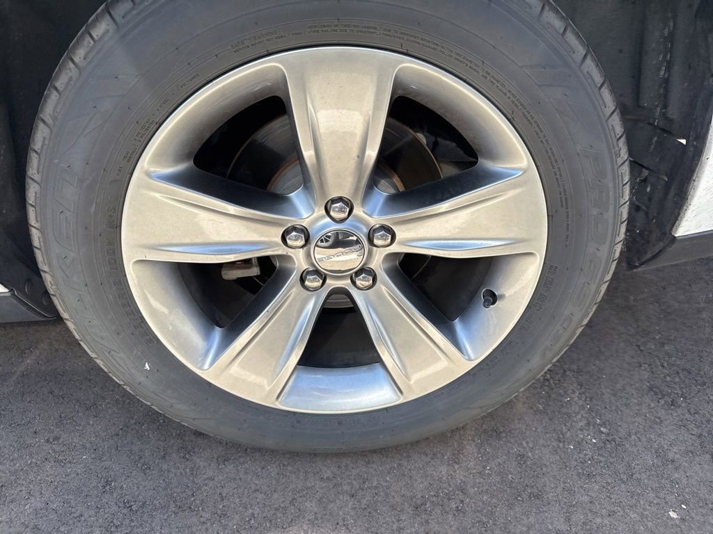 Used 2019 Dodge Challenger SXT RWD image 16