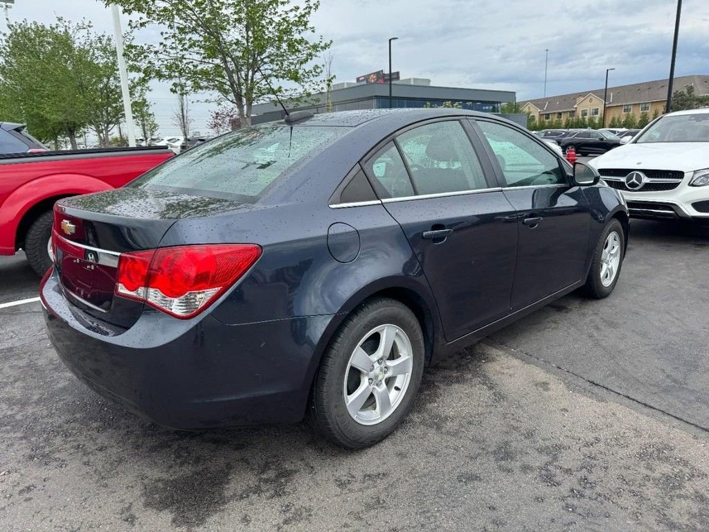 Used 2015 Chevrolet Cruze LT image 3