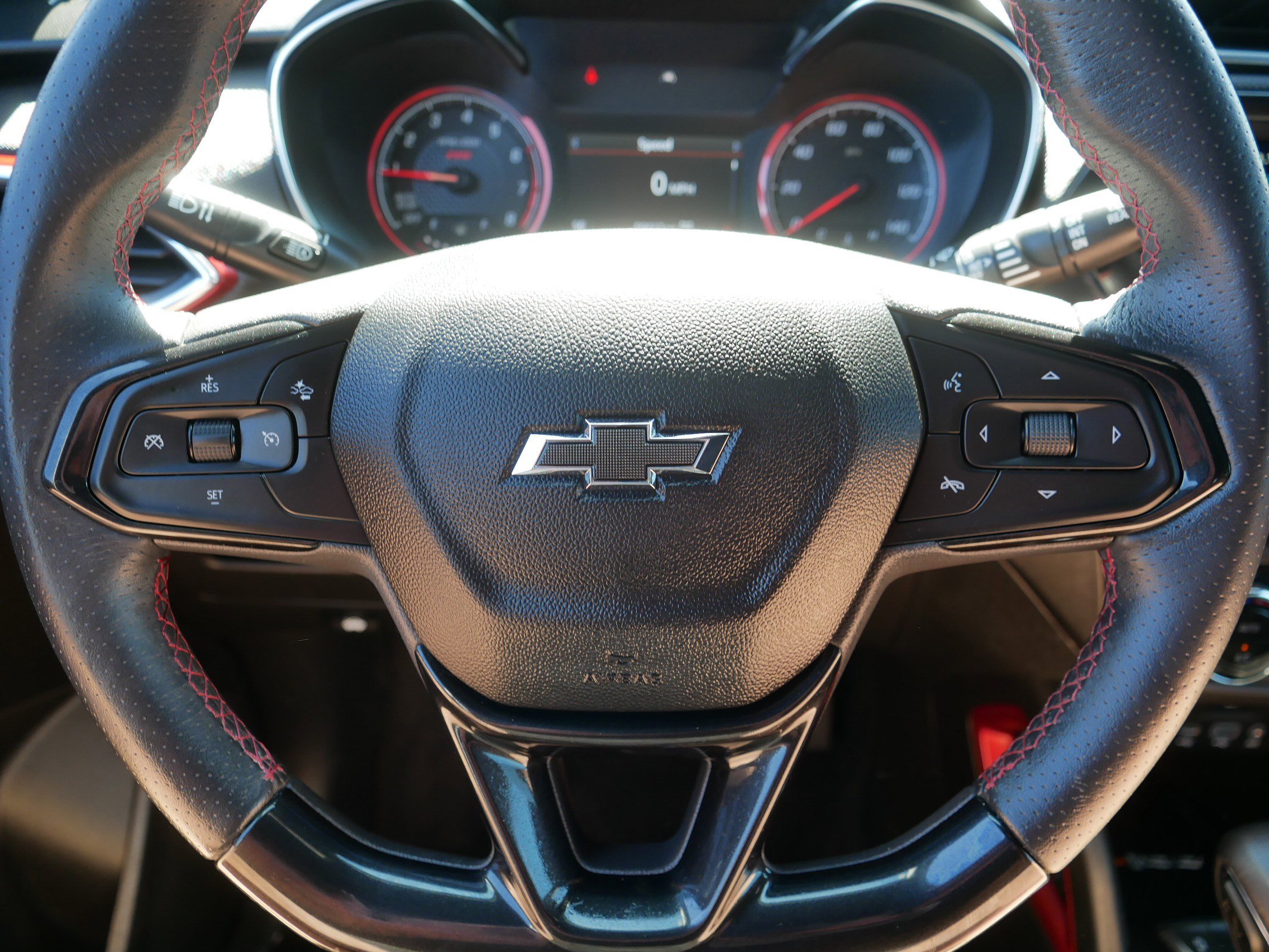 Used 2021 Chevrolet TrailBlazer RS w/ Technology Package image 25