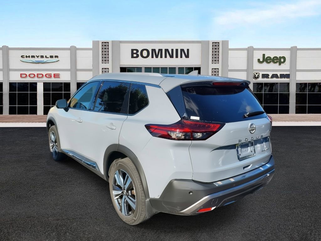 Used 2022 Nissan Rogue SL image 4