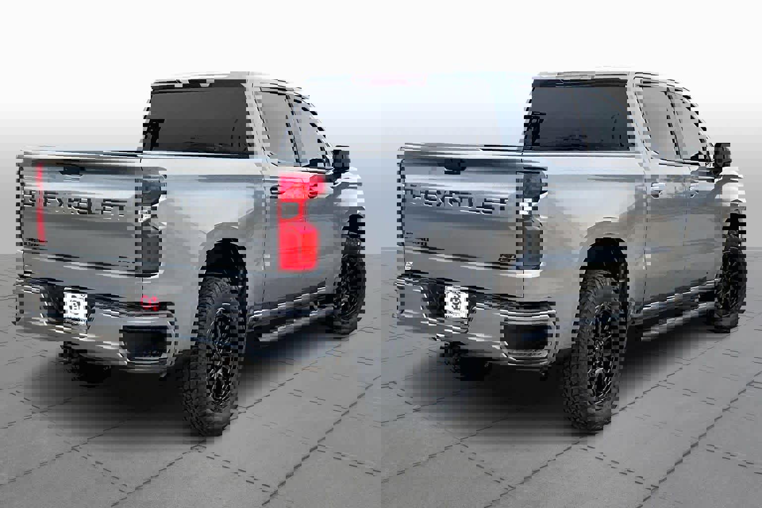 Used 2021 Chevrolet Silverado 1500 RST w/ LPO, Dark Essentials Package image 13