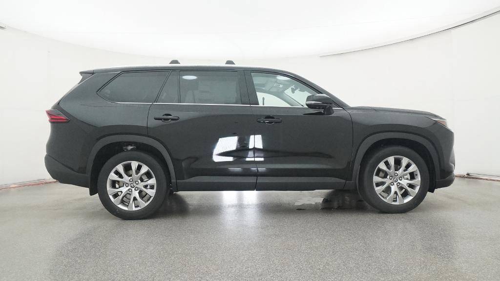 New 2026 Toyota Grand Highlander Limited image 26