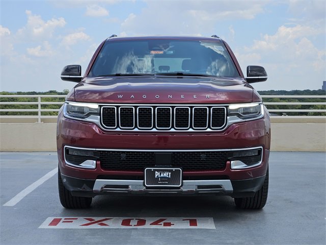 Used 2023 Jeep Wagoneer Series III w/ Premium Group I image 2