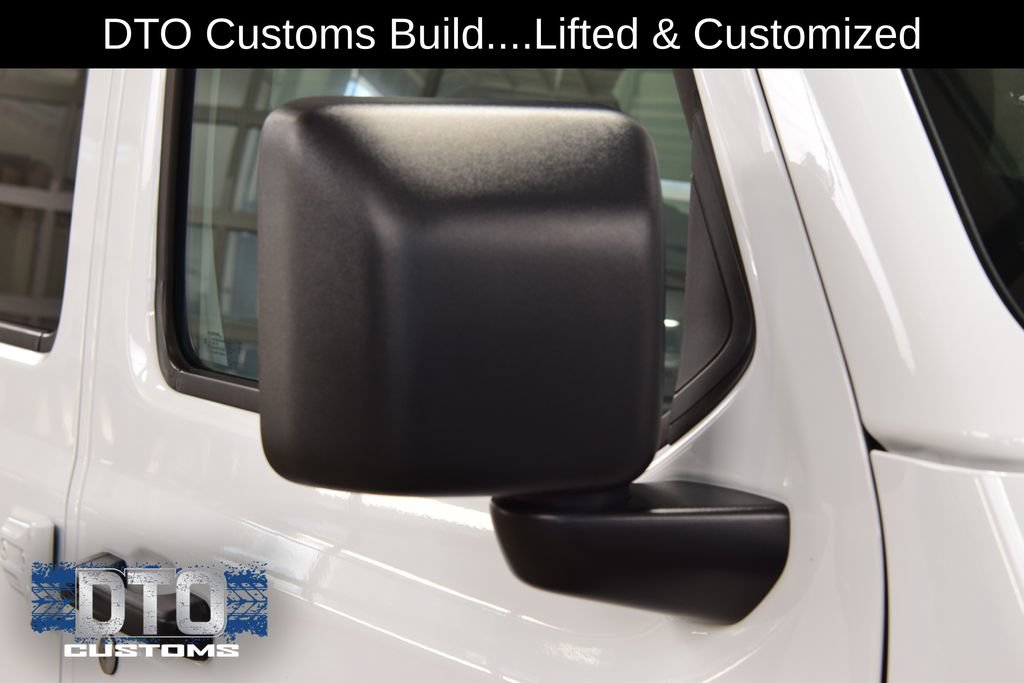 Used 2025 Jeep Wrangler Unlimited Rubicon AWD/4WD image 18