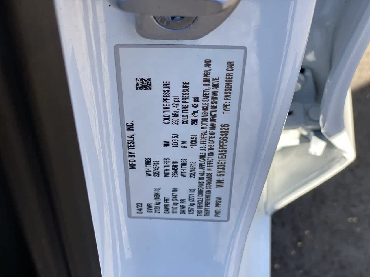 Used 2023 Tesla Model 3 Standard Range RWD image 26