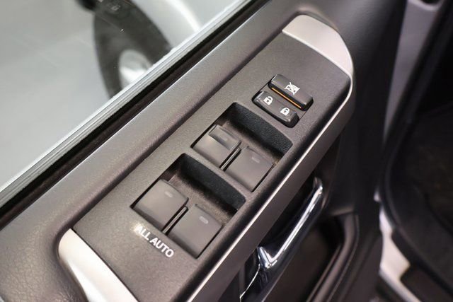 Used 2024 Toyota 4Runner SR5 AWD/4WD image 11