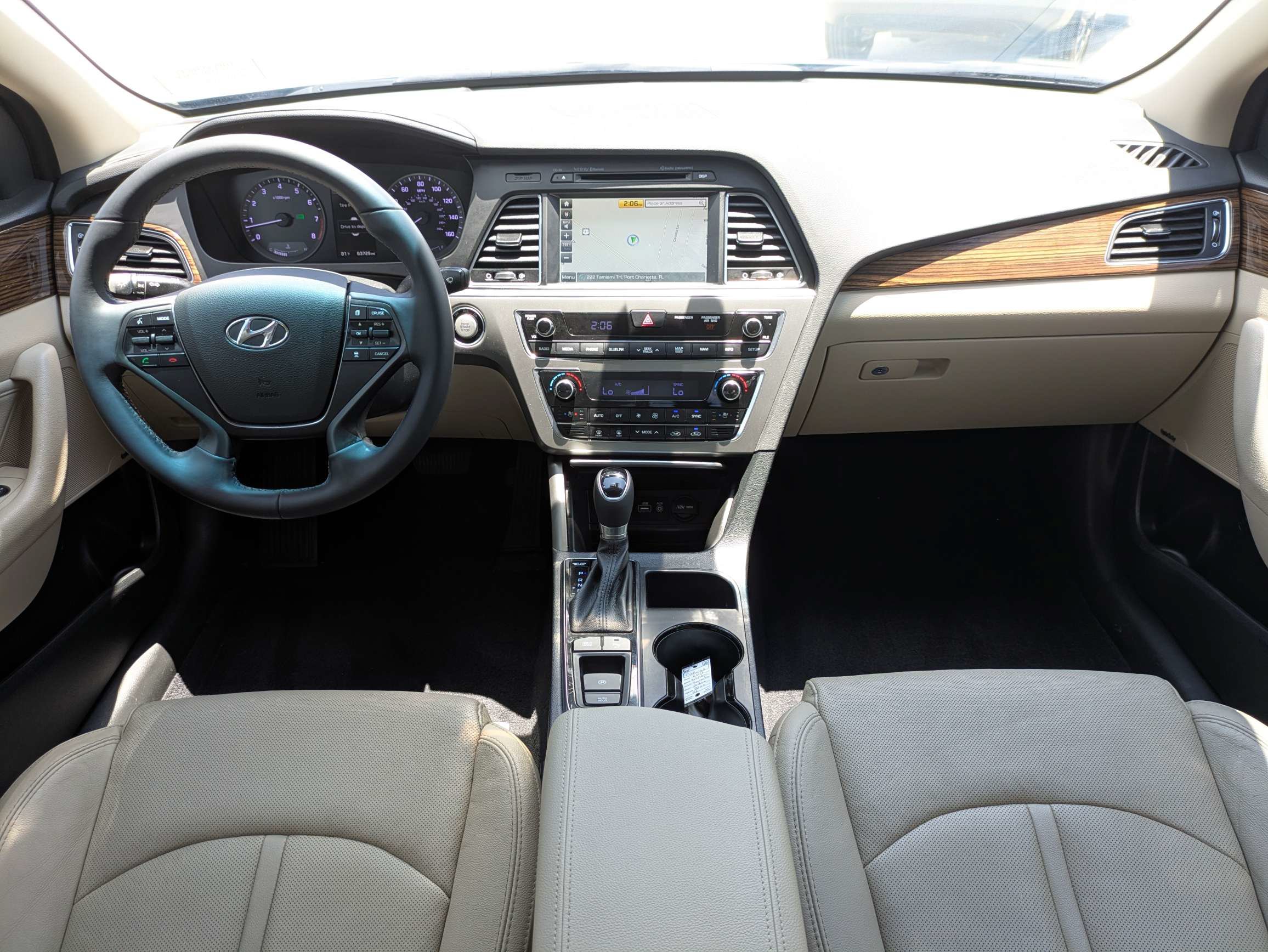 Used 2017 Hyundai Sonata Limited w/ Ultimate Package 04 FWD image 15