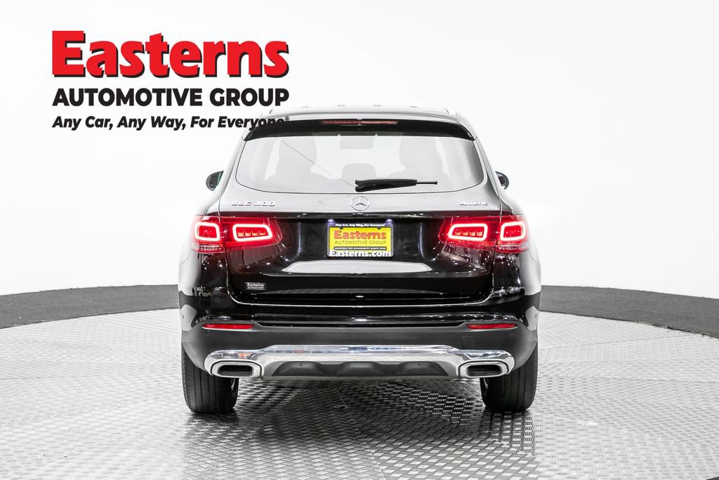 Used 2022 Mercedes-Benz GLC 300 4MATIC w/ Premium Package Lite image 6
