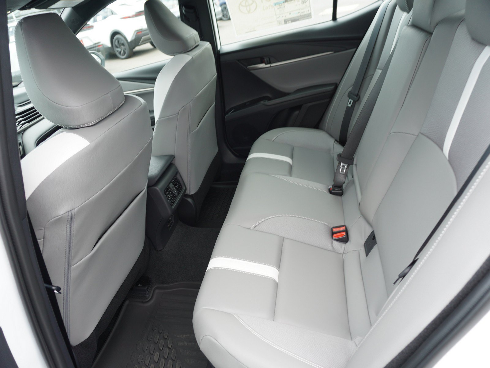 New 2026 Toyota Camry SE FWD image 13