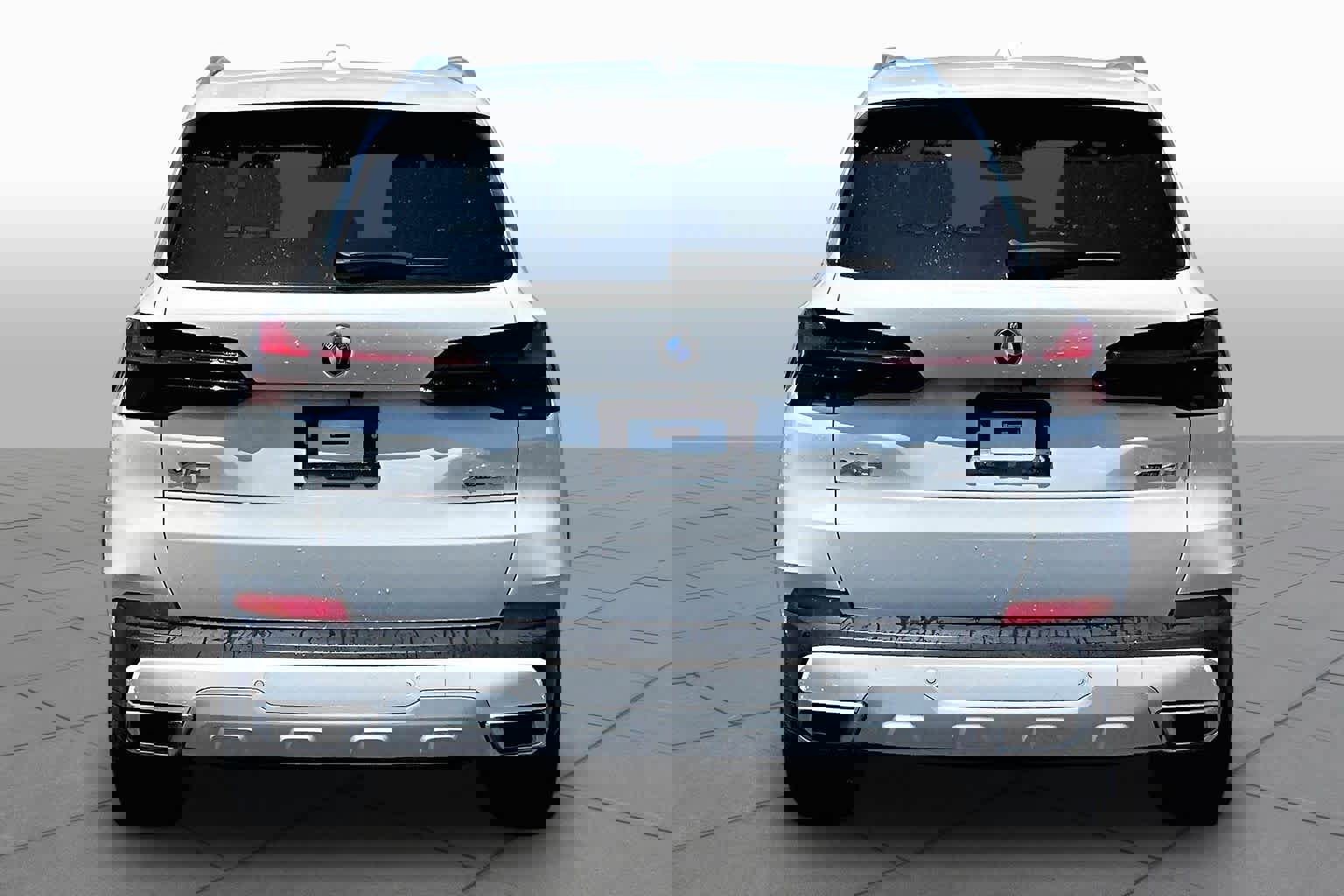 Certified 2026 BMW X5 xDrive40i AWD/4WD image 4