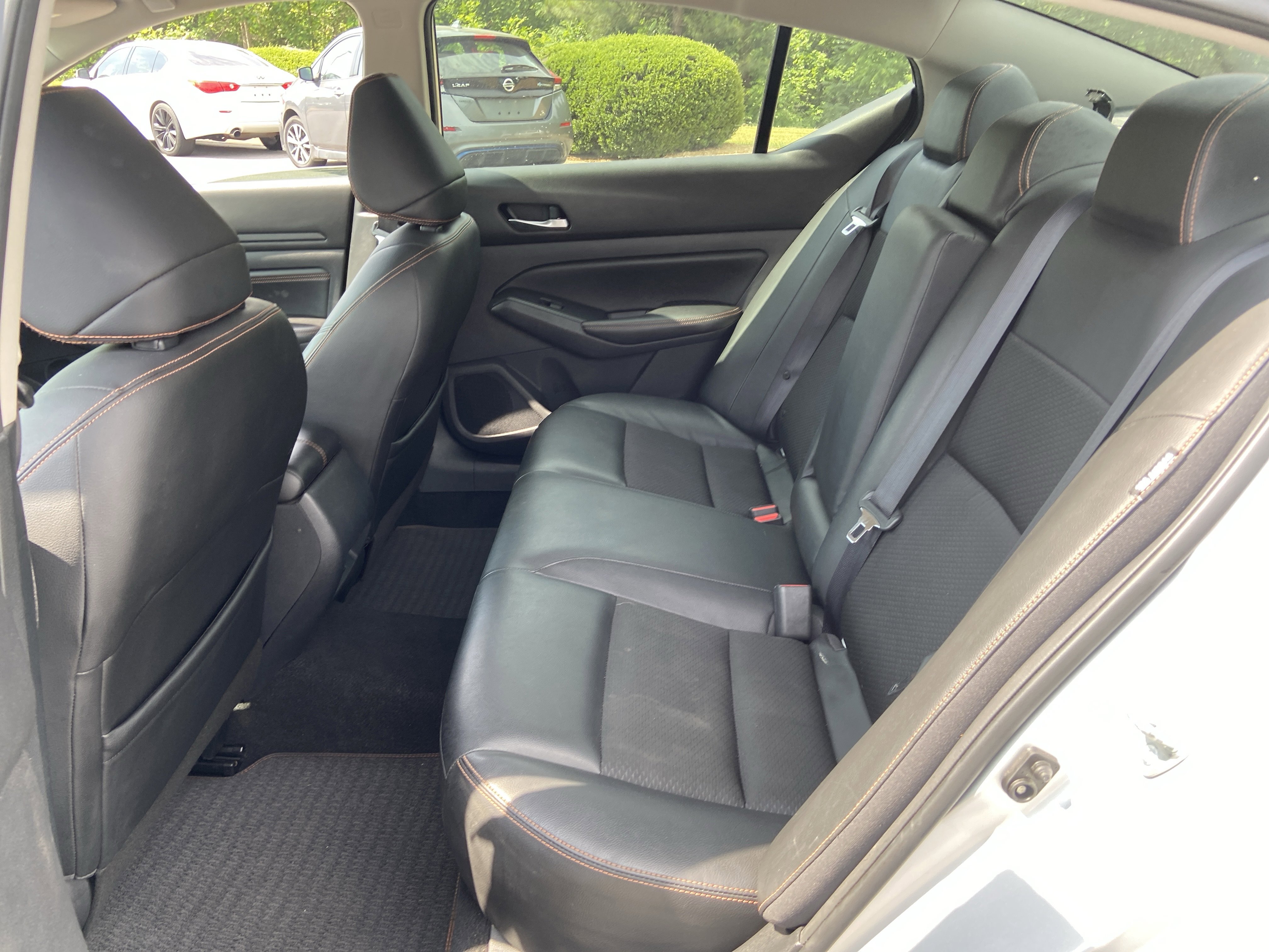 Used 2019 Nissan Altima 2.5 SR w/ SR Premium Package FWD image 12