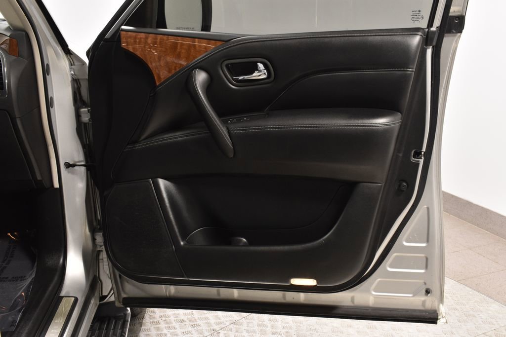 Used 2019 INFINITI QX80 Luxe image 32