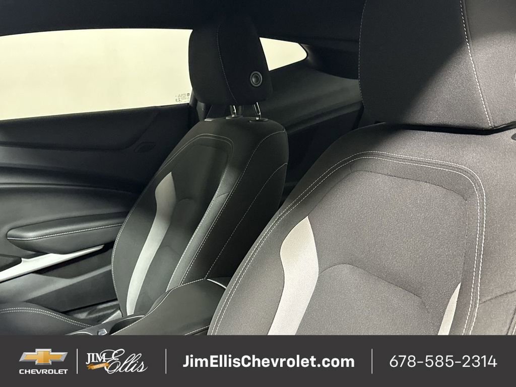 Certified 2021 Chevrolet Camaro LT image 18