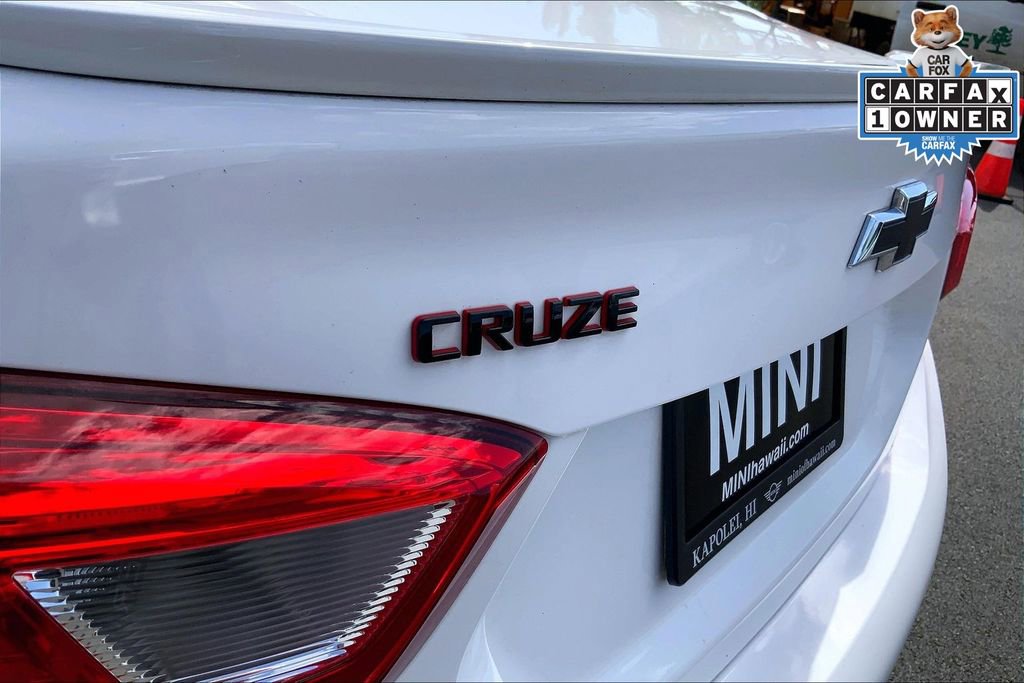Used 2018 Chevrolet Cruze LT w/ Redline Edition image 8